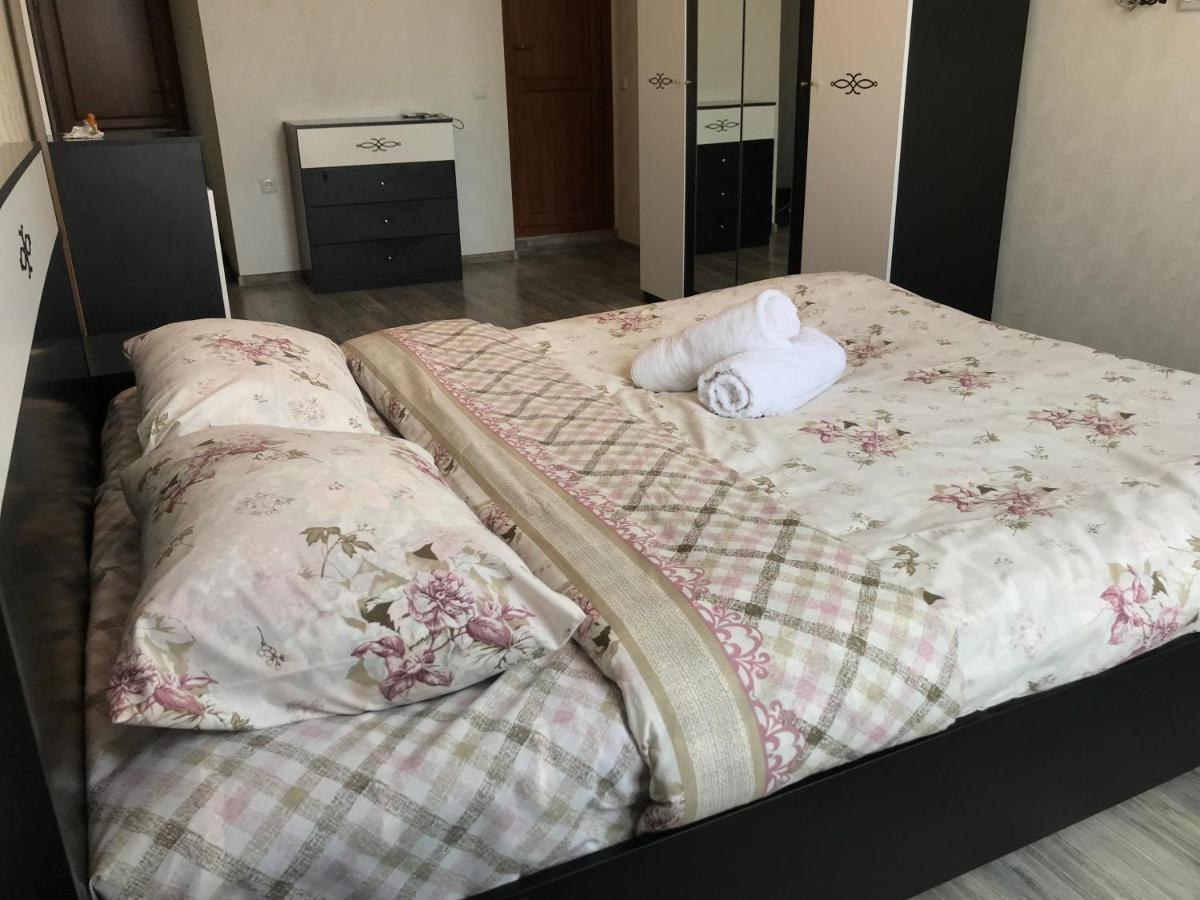 阿哈尔齐赫 Friendly House酒店 外观 照片