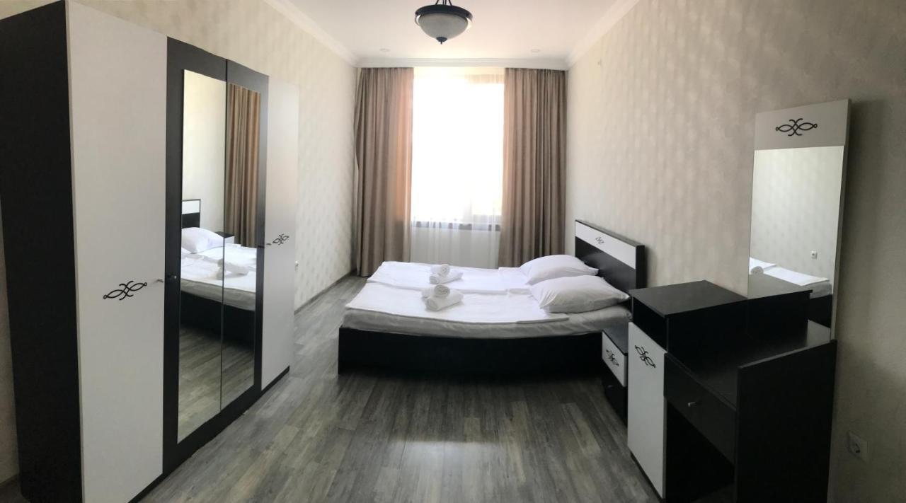 阿哈尔齐赫 Friendly House酒店 外观 照片