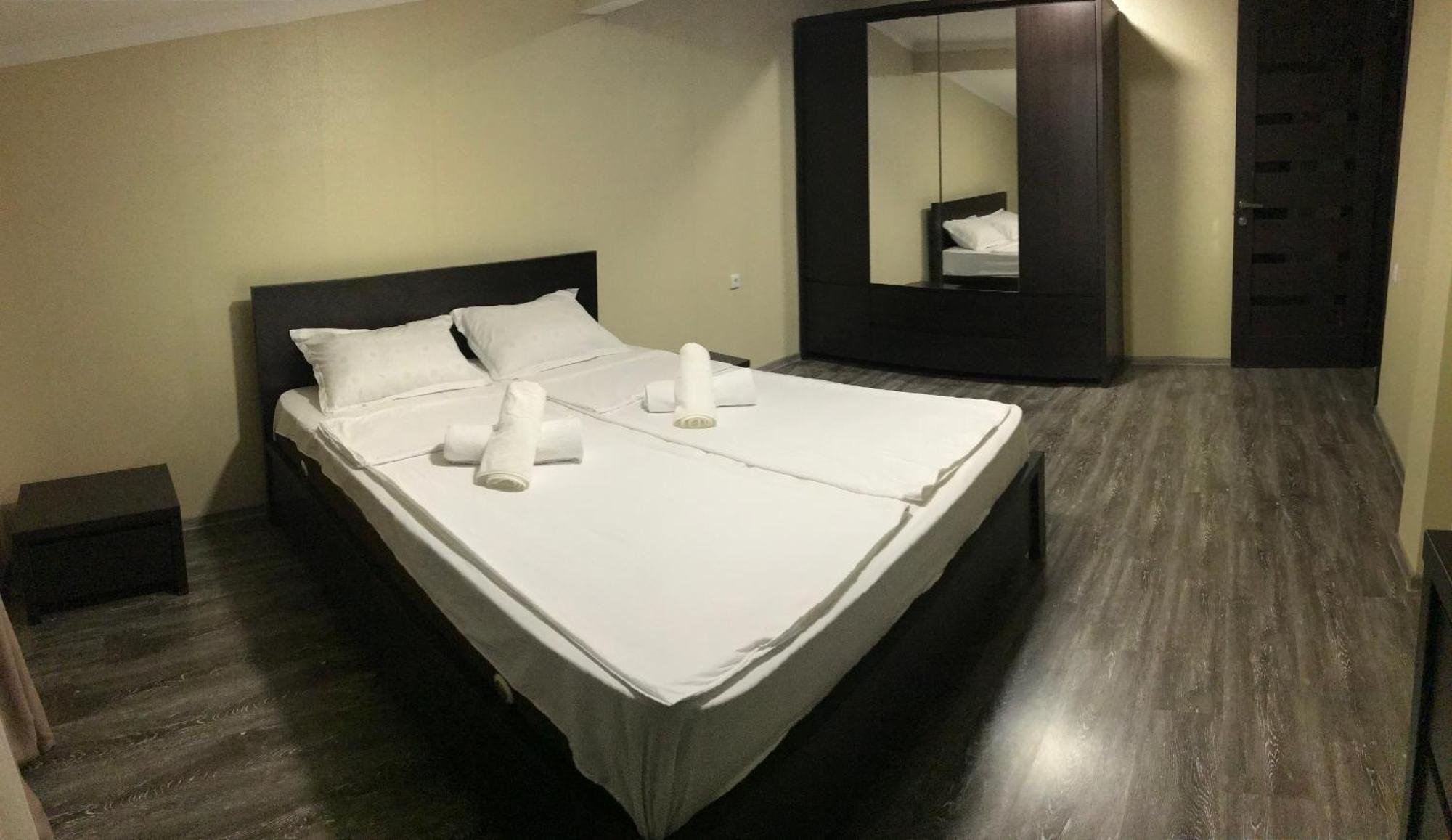 阿哈尔齐赫 Friendly House酒店 外观 照片